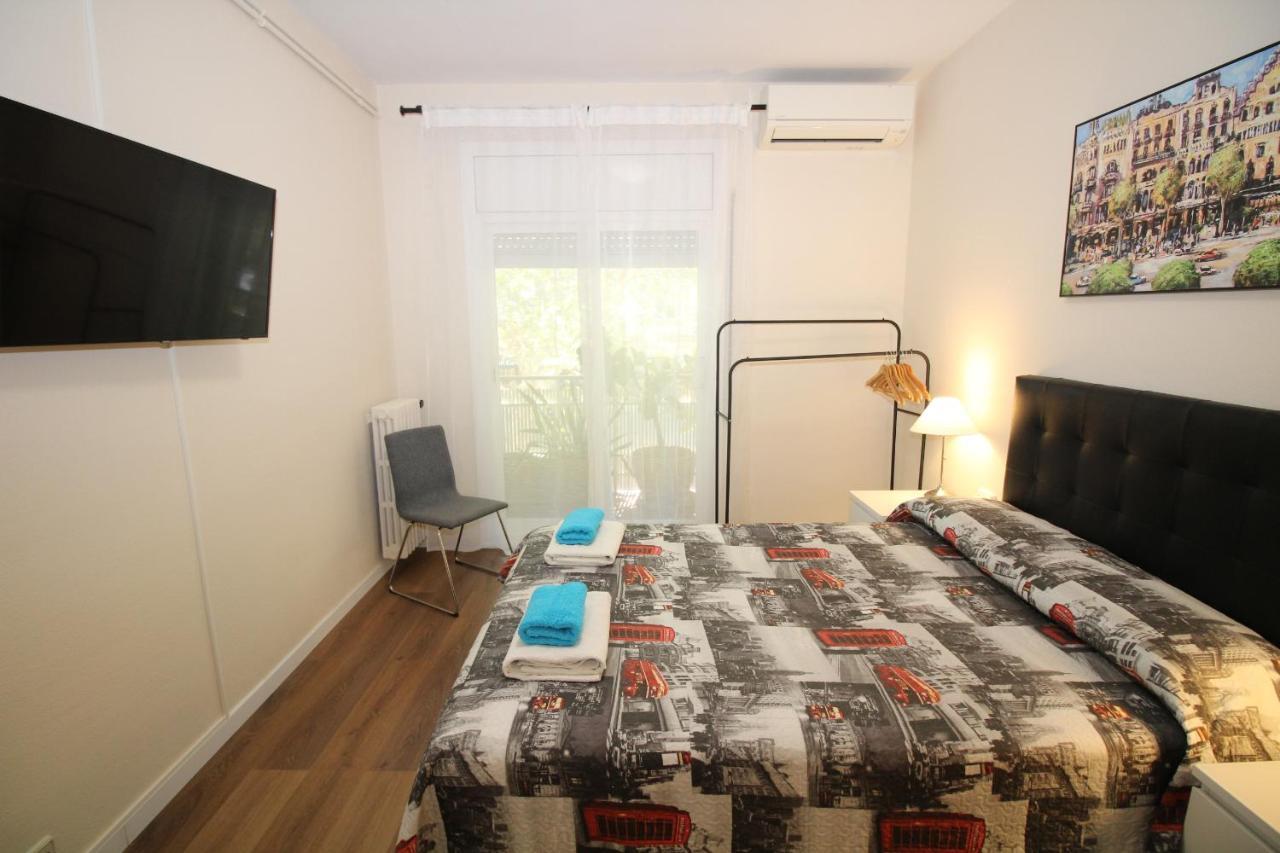 Urgel Habitaciones Barcelona Ngoại thất bức ảnh