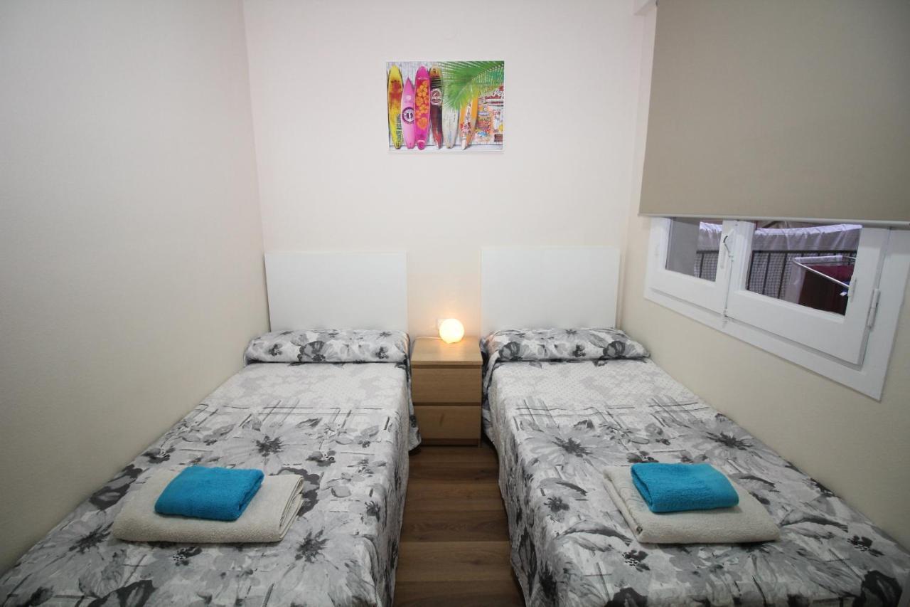 Urgel Habitaciones Barcelona Ngoại thất bức ảnh